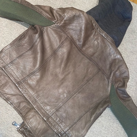 Leather Jacket - Picture 4 of 4